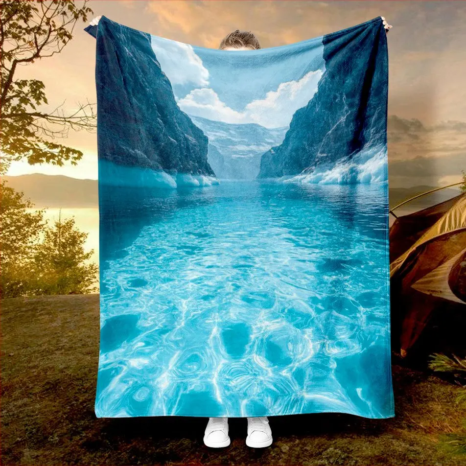 Outdoor Adventure Ideas - Manta con vista de montaña y
